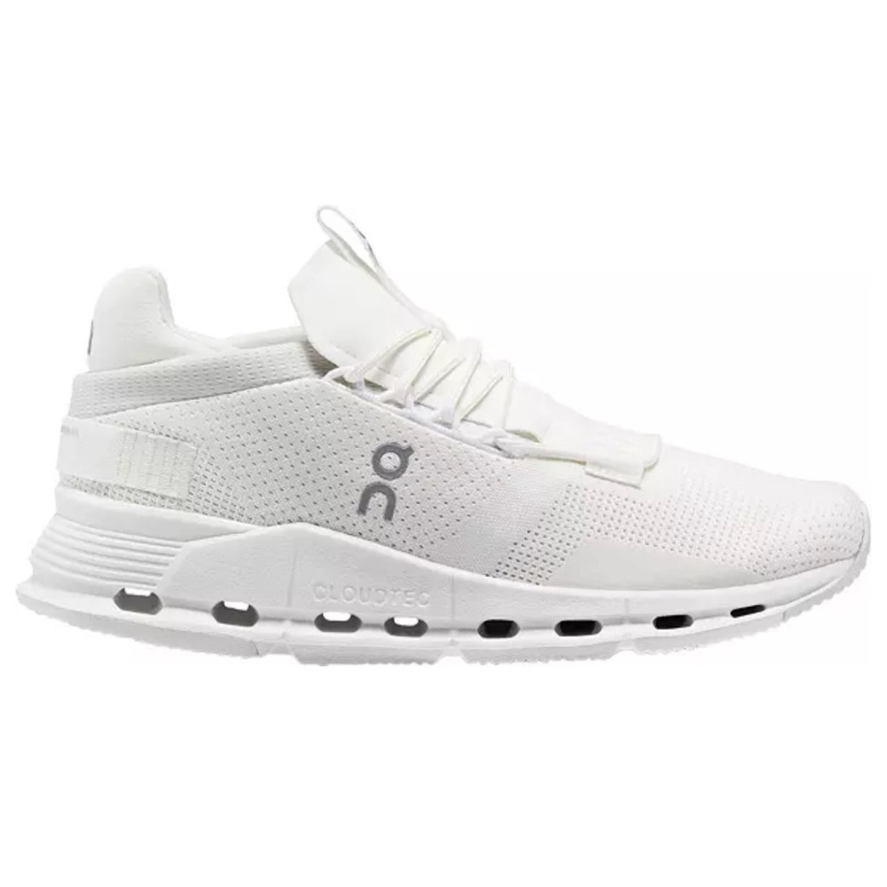 On Running Cloud tennis shoes